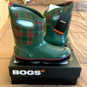 BOGS Boots are Back! Womens size 8